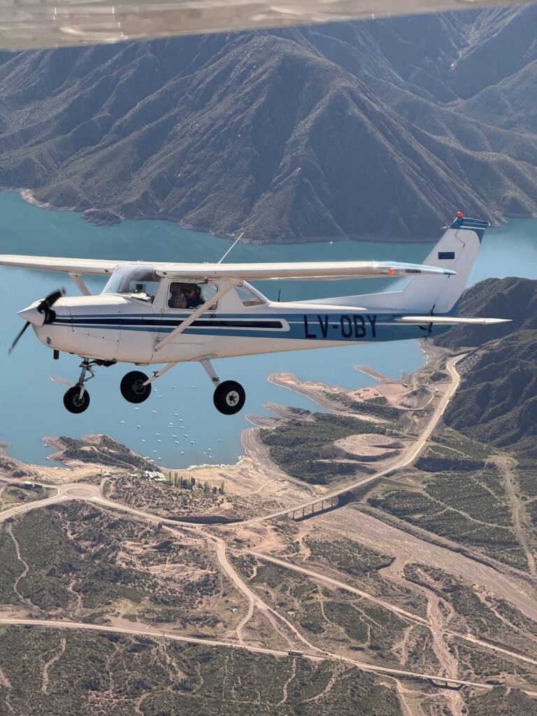 Hangar 9 oby 1