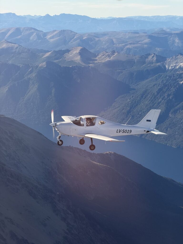 Hangar 9 s019 3